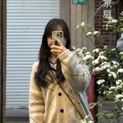 YA profile photo